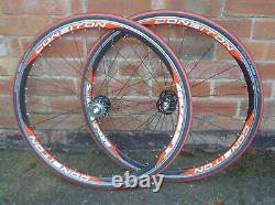 CONSITON QUEST DOUBLE FIXED TRACK WHEELS, 700 x 23 LUGANO TYRES