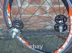 CONSITON QUEST DOUBLE FIXED TRACK WHEELS, 700 x 23 LUGANO TYRES