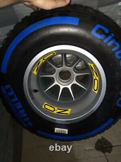 NEW Genuine Formula 1 Oz Racing Renault 13 Complete Wheel Rim Tire Slick FIA