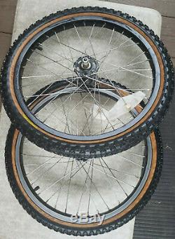 OLD SCHOOL BMX ARAYA 7X RIMS 20 X1.75 36 HOLE BLACK VTG Wheels Tires complete