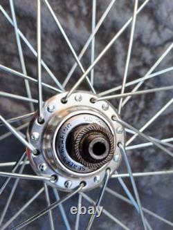 Pair of Halo Retro Wheels Complete. Comes with Suntour skewers