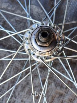 Pair of Halo Retro Wheels Complete. Comes with Suntour skewers