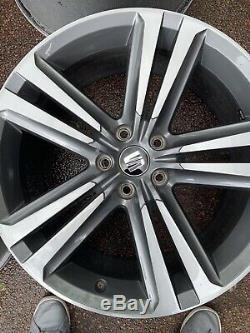 Rare SEAT Leon Cupra 280 Alloy Wheels Complete Set Of 4 With Bolts And Lockers