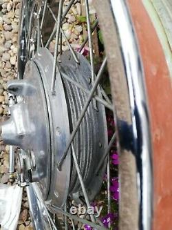 Suzuki T10 250 Front Wheel Rim 160x17 and brake plate complete