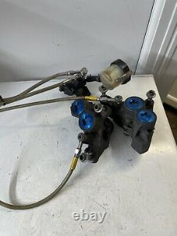 YAMAHA YZF-R1 4xv FRONT BRAKE CALIPERS & MASTER CYLINDER COMPLETE Blue Spot