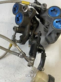 YAMAHA YZF-R1 4xv FRONT BRAKE CALIPERS & MASTER CYLINDER COMPLETE Blue Spot