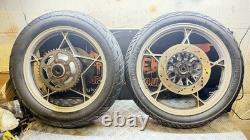 Jantes avant et arrière complètes avec pneus pour Suzuki GS 650 GS650 GTZ de 1981