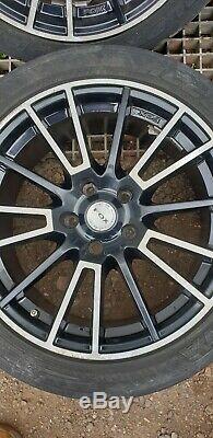 Mazda 6 2010 Roues Fox Alliages 225/45 / R 17 Complete 17x7 Jj Italie