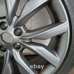 Roues en alliage Kuga St Line 19 complètes avec pneu X1 spare individuel